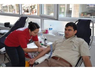 Ürgüp Kaymakamı Alper Balcı, Kızılay’a Kan Bağışında Bulundu