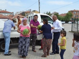 Edirne’de Romanlara Bedava Karpuz