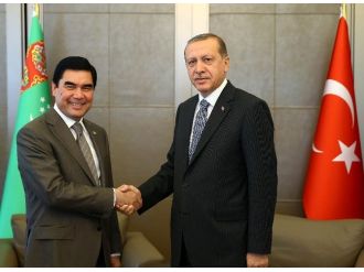 Cumhurbaşkanı Erdoğan, Berdimuhamedov İle Bir Araya Geldi