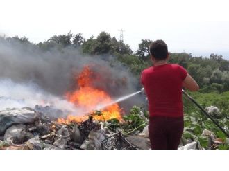 Bartın’da Şehir Çöplüğünde Çıkan Yangın Ormana Sıçradı