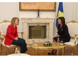 Cumhurbaşkanı Jahjaga, Görevi Biten Büyükelçi Ozan’ı Kabul Etti