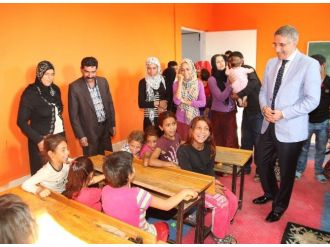 Belediye Başkanından Mülteci Çocuklara Ziyaret