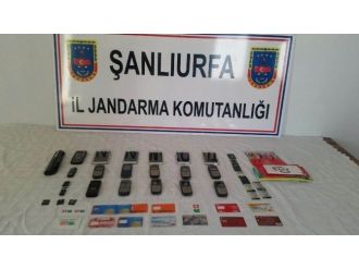 Jandarmadan Cep Telefonu Dolandırıcılarına Baskın: 5 Gözaltı