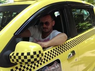 Ambulansla Çarpışan Taksinin Sürücüsü Hayatını Kaybetti