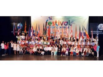 Özel Başak Koleji Festivalde Göz Doldurdu