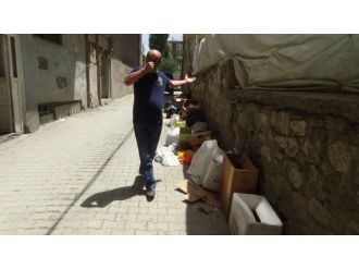 Hakkari’de Çöpler Toplanmadı