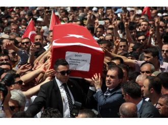 Adanalı Şehit, Son Yolculuğuna Gözyaşlarıyla Uğurlandı