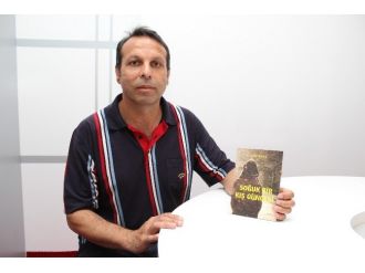 Öğrencisinin Anısından Etkilendi, Roman Yazdı