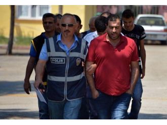 Gelişen Türkiye Partisi’ne Kumar Baskını