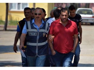 Partiye Düzenlenen Kumar Baskınında İlginç Savunma