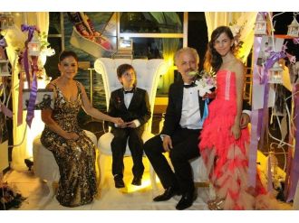 Dillere Destan Sünnet Şöleni