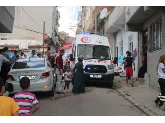 Otistik Engelli Çocuk Çakmakla Oynarken Yangın Çıktı