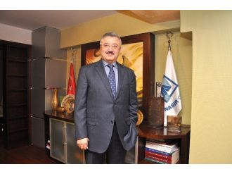 Necip Nasır’dan Gözgöz’e 35 Bin Kişilik Stat Önerisi