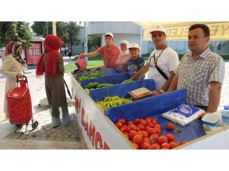 Burhaniye’de Hobi Bahçesi Ürünlerine Yoğun İlgi