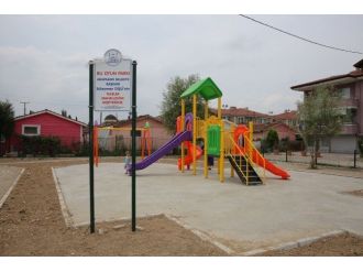 Parklar Yenileniyor Adapazarı Güzelleşiyor