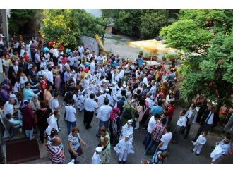 Bjk Taraftarları Derneği 50 Çocuğu Daha Sünnet Ettirdi