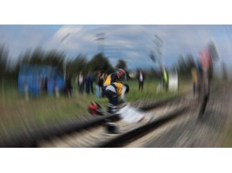 Yük Trenine Bombalı Saldırı !