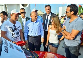 Otomobili Bakan Işık Test Etti