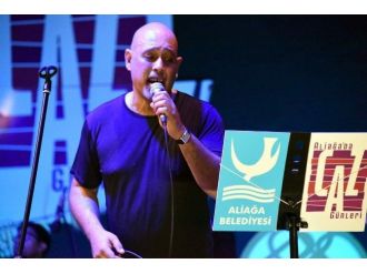 Müzisyen Kuzenlerden Nefes Kesen Konser