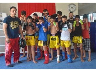 Muay Thai Kursları