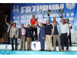 Uluslararası Karate Turnuvası Sona Erdi