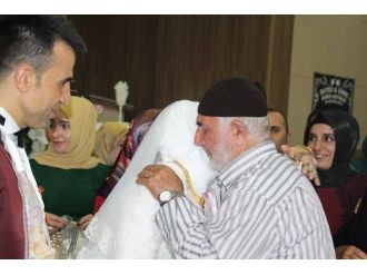 Düğün Evi, Yas Evi Oldu