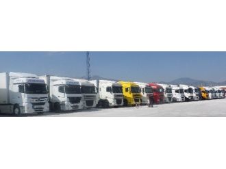 Avrupa Ve Rusya’ya Sezonun İlk Sultaniye Üzümü İhracatı Başladı