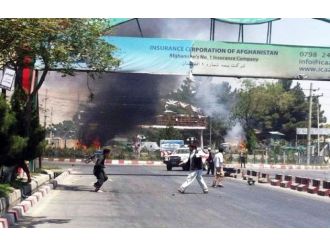 Kabil Havalimanı’nda İntihar Saldırısı: 4 Ölü