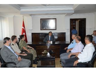 Darende Kaymakamı Türk Göreve Başladı