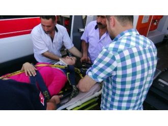 Aksaray’da İki Otomobil Çarpıştı: 12 Yaralı