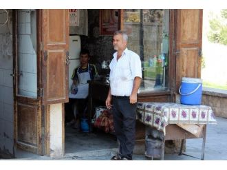 Esnaf Dört Gözle Hükümetin Kurulmasını Bekliyor