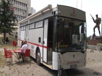 Kızılay Bağışçılarını Bekliyor