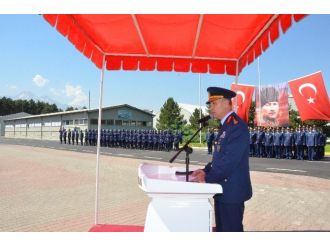 Vali Düzgün, Komuta Devir Teslim Törenine Katıldı