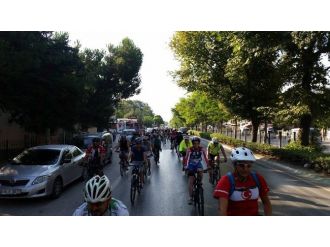 Bursalı Bisikletçilerden Tarih Ve Kültür Turu