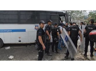 Konsolosluk Saldırganına Destek Veren Eylemciler Gözaltında