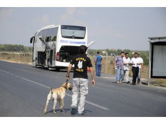 Antalya’da Yolcu Otobüsünde Şüpheli Paket Alarmı
