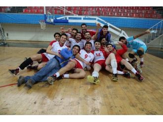 Melikgazi Belediyespor Salonda Fırtına Gibi Esecek