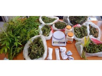 Denizli’de Uyuşturucu Operasyonu: 2 Tutuklama