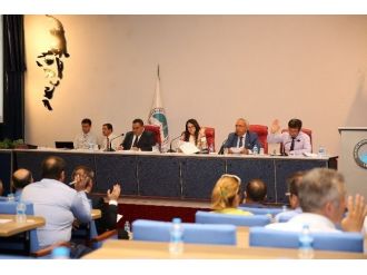 Büyükşehir Meclisi Toplandı