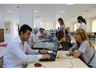 Neü’ye 3 Bin 757 Öğrenci Kesin Kayıtlarını Yaptırdı