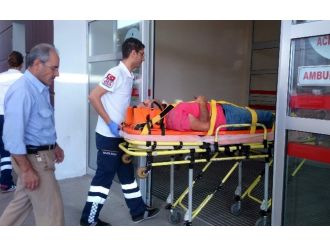 Adıyaman’da Minibüs Yayaya Çarptı: 1 Yaralı