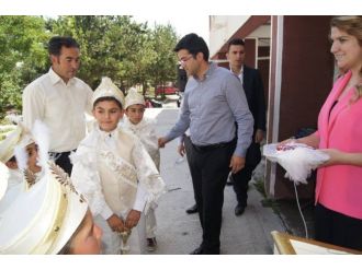 Arpaçay Da Toplu Sünnet Coşkusu