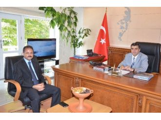 Vali Yardımcısı Dr. Mustafa Arı Görevine Başladı