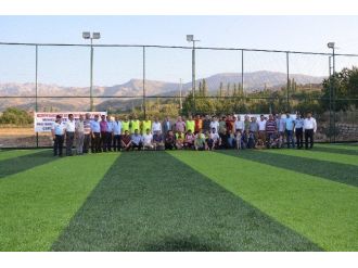 Göksun’a 6 Sentetik Çim Saha