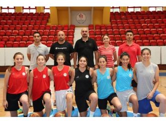 Adana Aski Spor Kampına 9 Genç Oyuncu
