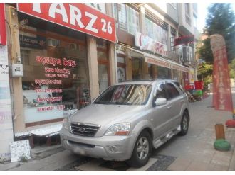 Bozüyük’te Düzensiz Araç Parkları