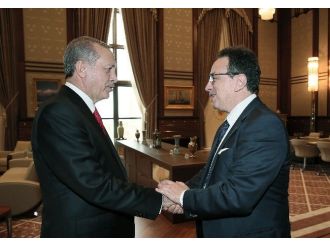 Cumhurbaşkanı Erdoğan, Tunus Nida Partisi Genel Başkan Yardımcısı Sibsi’yi Kabul Etti