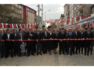 Üçyol Meydan Projesi Esnafın Onayıyla Yapıldı