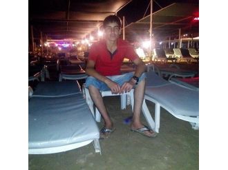 Denizde Kaybolan Çocuğun Cesedi Bulundu