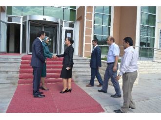 Vali Yardımcısı Özdemir, Aile Ve Sosyal Politikalar İl Müdürlüğü’nü Ziyaret Etti